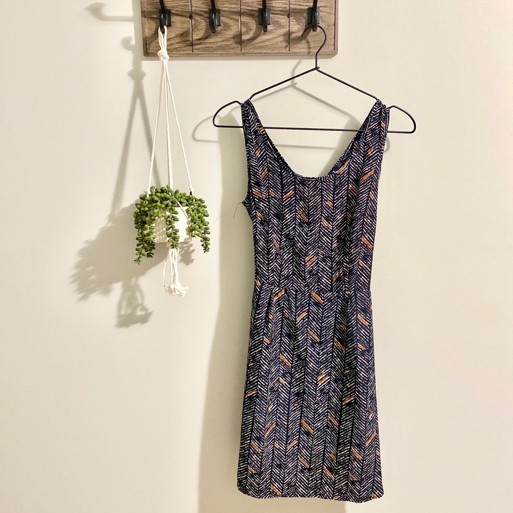 Forever 21 | Black Sleeveless Dress